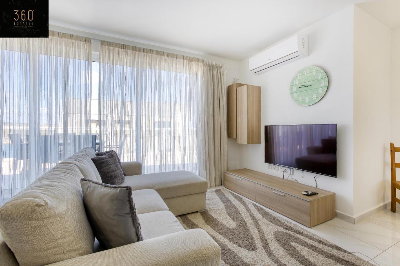 Lux Sea Front Penthouse With Breathtaking Views In St Pauls By 360 Estates Leilighet San Pawl il-Baħar Eksteriør bilde